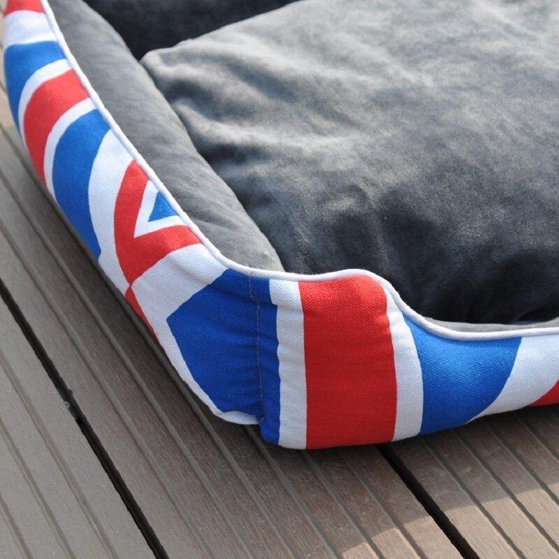 Chihuahua British Style Cozy Bed - Chihuahua Empire