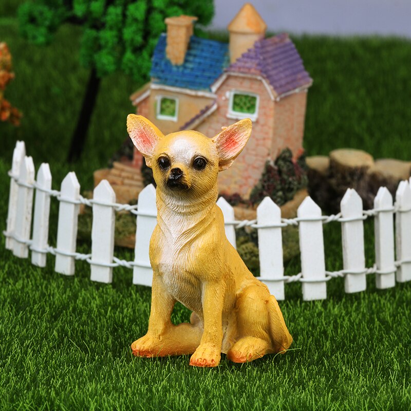 Cute Chihuahua Figurine - Chihuahua Empire